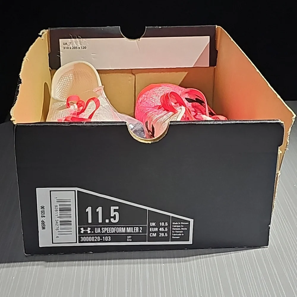 Under Armour UA SpeedForm Miler 2 Running Track Cleats Shoes Sz 11.5 3000020-103